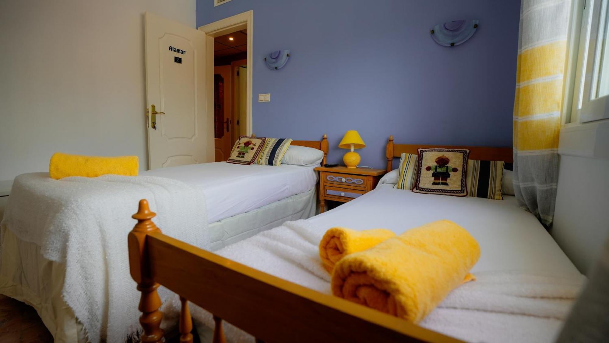 Bed and Breakfast La Casa De Mima Cubelles Camera foto